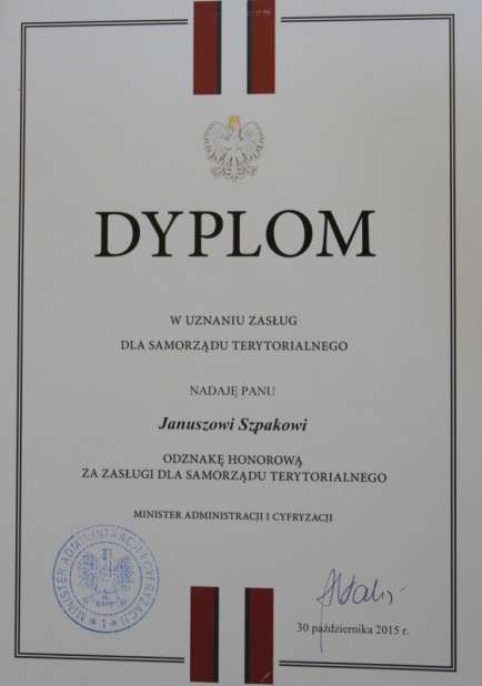 Starosta Krasnostawski Janusz Szpak został uhonorowany  przez Ministra Administracji i Cyfryzacji - Kliknięcie w obrazek spowoduje wyświetlenie jego powiększenia