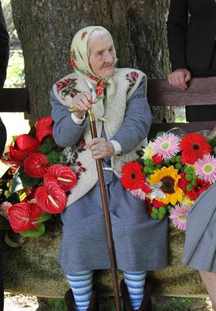 200 lat dla Pani Marianny Błaziak - Kliknięcie w obrazek spowoduje wyświetlenie jego powiększenia