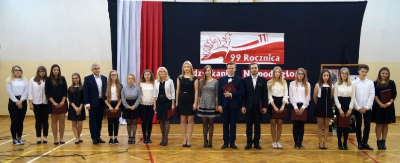 Patriotycznie w „Norwidzie” - Kliknięcie w obrazek spowoduje wyświetlenie jego powiększenia